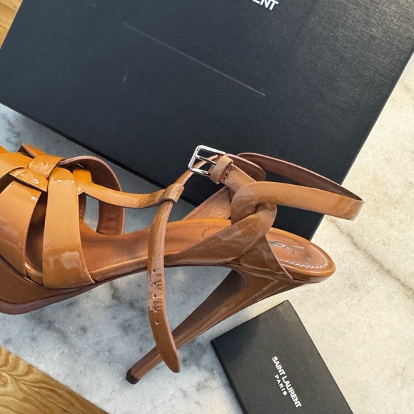 Saint Laurent YSL Women's Patent heels 42 Tribute 105 original box BRAND NEW 👠 - Picture 12 of 16